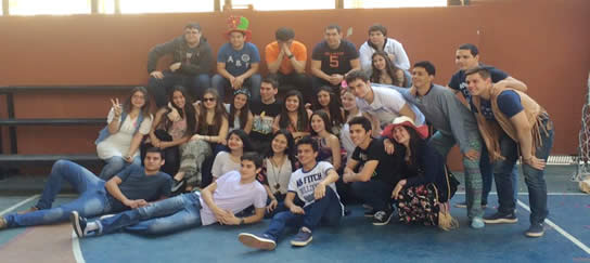 Semana de la Juventud y Fiesta de la Primavera-Temática HippieChic